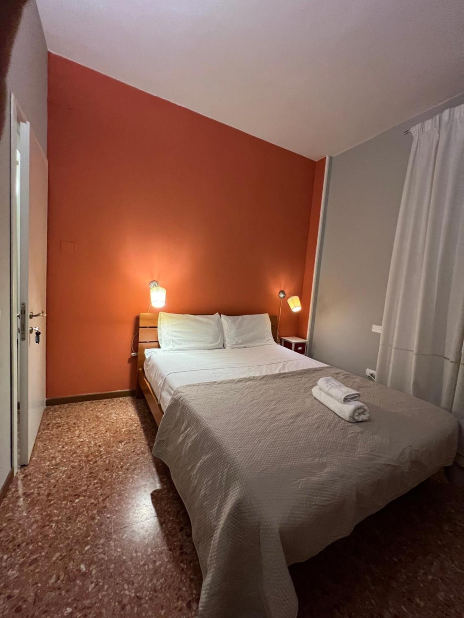 Amrani Rooms Верона Экстерьер фото